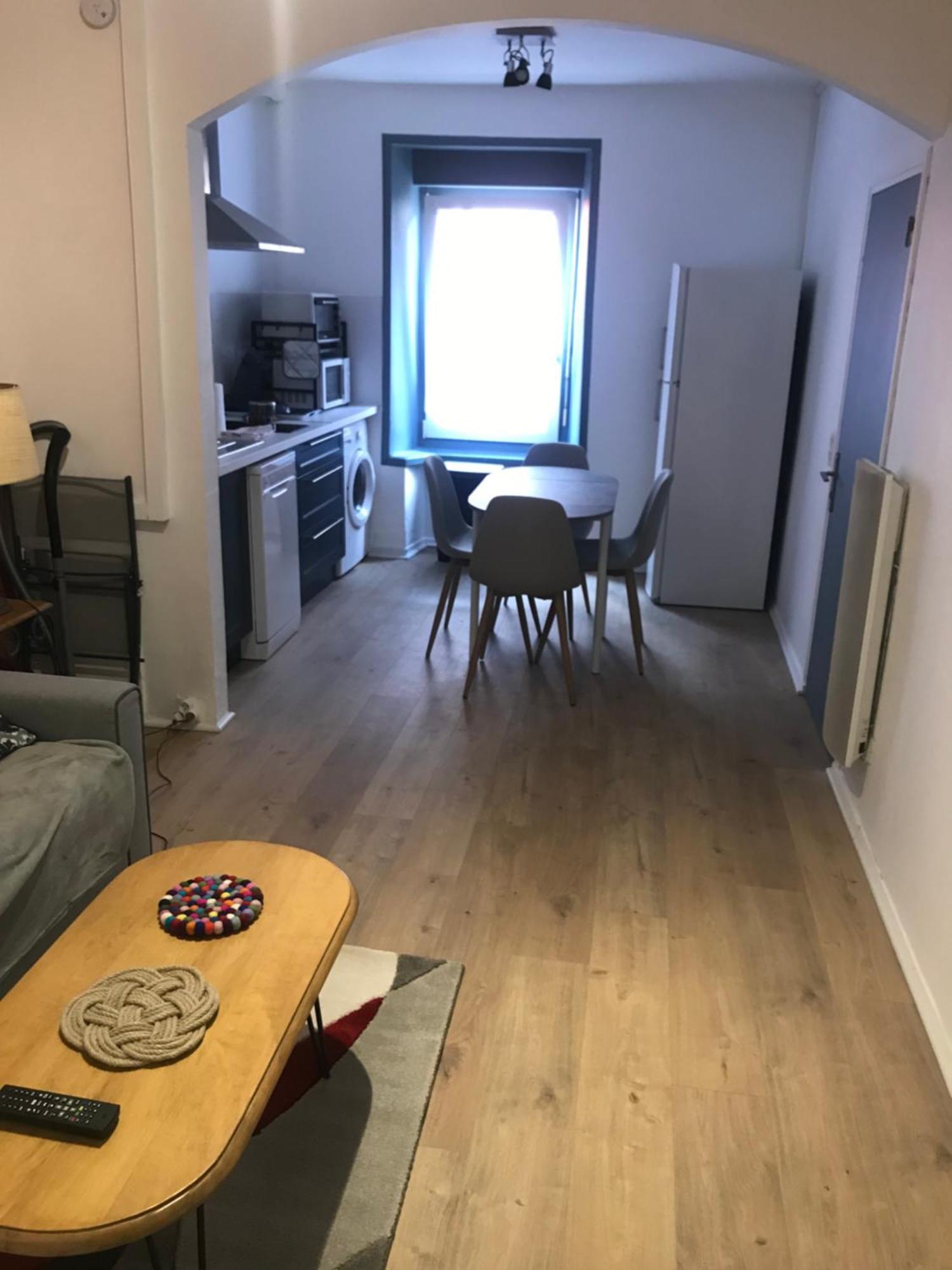 Joli Appartement Calme A Binic Dans Rue Pietonne Exterior foto